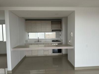 Apartamento En Venta En Cali En Cristales V122182, 104 mt2, 3 habitaciones