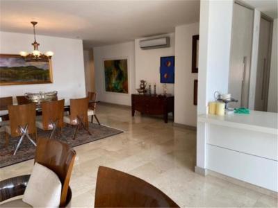 Apartamento En Venta En Cali En Normandia V122343, 305 mt2, 3 habitaciones