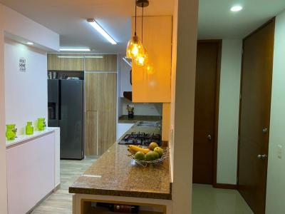 Apartamento En Venta En Cali En Cristales V127510, 127 mt2, 3 habitaciones