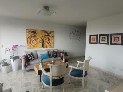 Apartamento En Venta En Cali En Las Vegas V127822, 70 mt2, 3 habitaciones