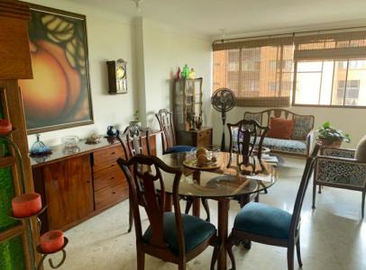 Apartamento En Venta En Cali En Cristales V128892, 119 mt2, 3 habitaciones