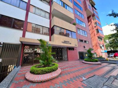 Apartamento En Venta En Cali En Versalles V143843, 134 mt2, 3 habitaciones