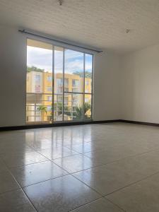 Apartamento En Venta En Cali En Caney V154000, 60 mt2, 3 habitaciones