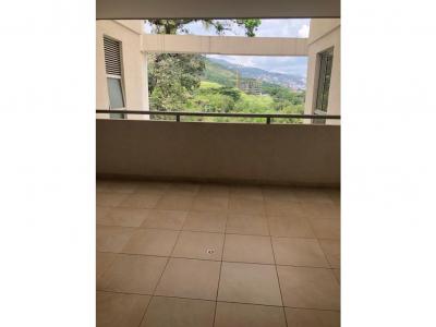 Vendo apartamento en edificio B/ El Refugio (CJ), 100 mt2, 3 habitaciones