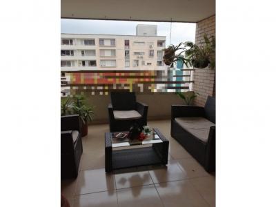 Vendo apartamento en el Barrio La Flora (CQ), 100 mt2, 3 habitaciones