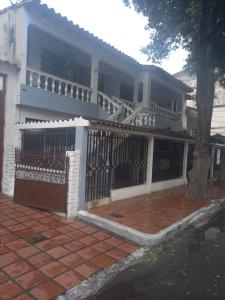 Apartamento En Venta En Cucuta En Lleras Restrepo V56399, 174 mt2, 5 habitaciones