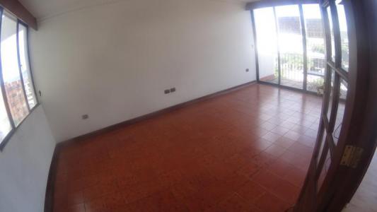 Apartamento En Venta En Cucuta En Caobos V84760, 540 mt2, 10 habitaciones