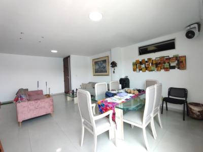 Apartamento En Venta En Cucuta V129398, 143 mt2, 3 habitaciones