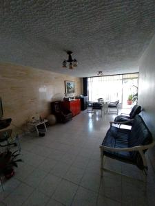 Apartamento En Venta En Cucuta En Caobos V130437, 137 mt2, 3 habitaciones