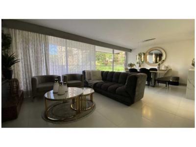 Vendo moderno apartamento en Envigado, sector Cumbres, 150 mt2, 3 habitaciones