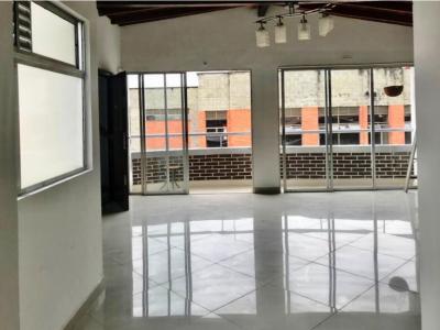 Se vende Apartamento en Envigado, La Paz de 180 m2 con terraza, 180 mt2, 4 habitaciones