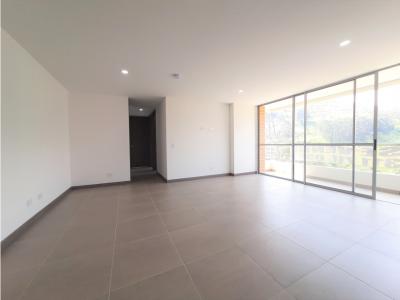 Apartamento en Venta en Itagui Sector Las Chimeneas, Piso 14, 77 mt2, 3 habitaciones