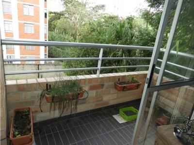 Apartamento en venta en Sabaneta, 72 mt2, 3 habitaciones