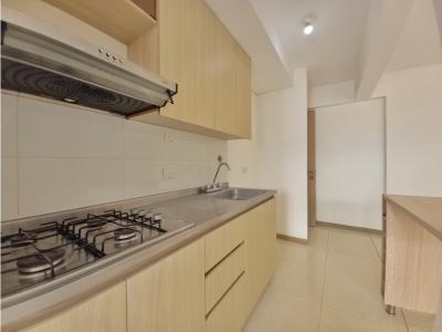 VENTA DE APARTAMENTO EN ITAGUI SECTOR PARQUE, 69 mt2, 3 habitaciones