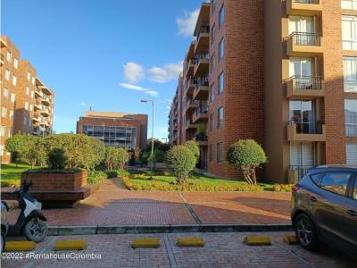 Apartamento en  Hacienda Casablanca RAH CO: 23-142, 85 mt2, 3 habitaciones