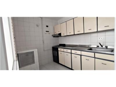 Venta apartamento en Laureles, 110 mt2, 3 habitaciones