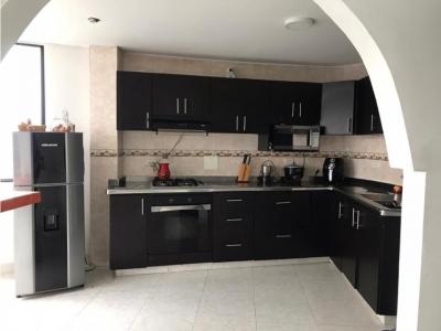 SE VENDE HERMOSO APARTAMENTO, 3 habitaciones