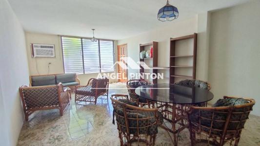 APARTAMENTO VENTA PLAZA DE LA REPUBLICA MARACAIBO API 5829, 100 mt2, 3 habitaciones