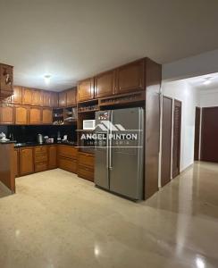 APARTAMENTO EN VENTA EN RES PLAZA CAMPO MARACAIBO API 5951, 110 mt2, 3 habitaciones