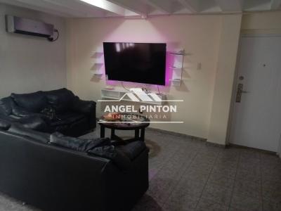 APARTAMENTO VENTA EL VARILLAL MARACAIBO API 6153, 98 mt2, 3 habitaciones