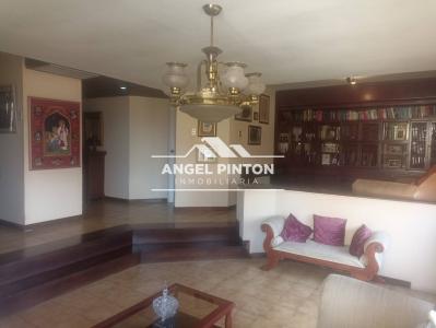 APARTAMENTO VENTA LA LAGO MARACAIBO API 6284, 214 mt2, 3 habitaciones