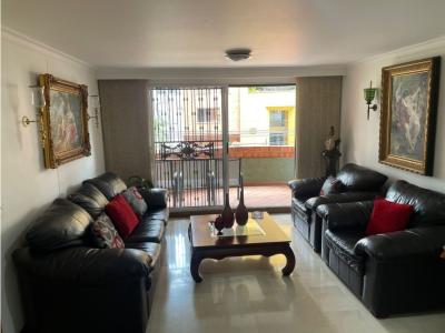 Venta Apartamento en Laureles Medellín, 156 mt2, 4 habitaciones