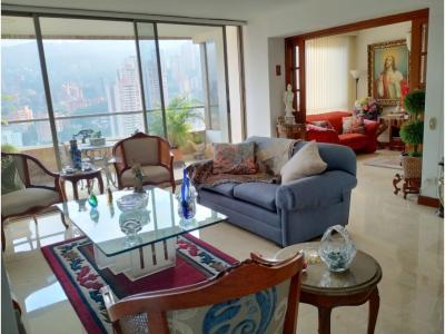 Vendo apartamento ELl Poblado Medellin SECTOR TOMATERA (recibo cripto), 210 mt2, 3 habitaciones
