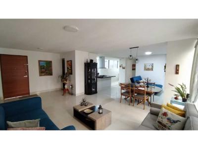 Vendo apartamento remodelado, 106 mt2, 3 habitaciones