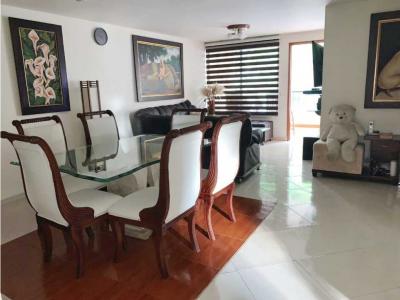 Venta de apartamento en Miraflores Medellín Antioquia, 97 mt2, 3 habitaciones