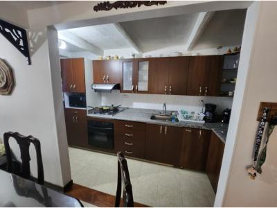 Apartamento En Venta Los Colores, 84 mt2, 3 habitaciones