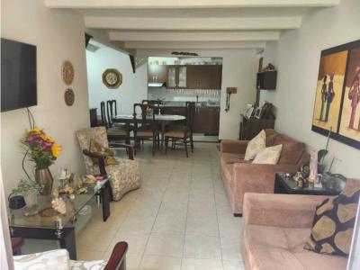 APARTAMENTO EN VENTA LOS COLORES MEDELLÍN (N), 84 mt2, 3 habitaciones