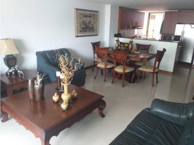 Venta de apartamento en San Joaquín, Medellín, 128 mt2, 3 habitaciones