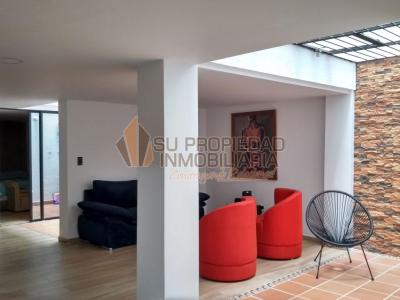 Apartamento En Venta En Medellin En San Joaquin V61822, 140 mt2, 4 habitaciones