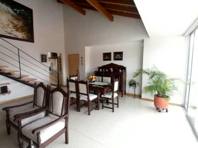 Apartamento En Venta En Medellin V63088, 200 mt2, 7 habitaciones