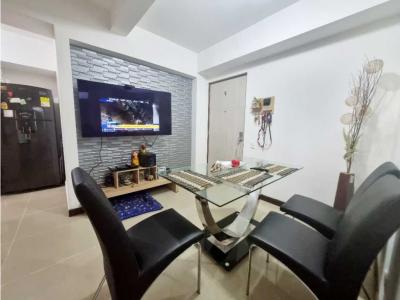 VENDO APARTAMENTO EN CALASANZ PARTE ALTA AMOBLADO O SIN AMOBLAR, 71 mt2, 3 habitaciones