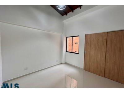 Apartamento en venta en Laureles, Medellín, 229 mt2, 3 habitaciones