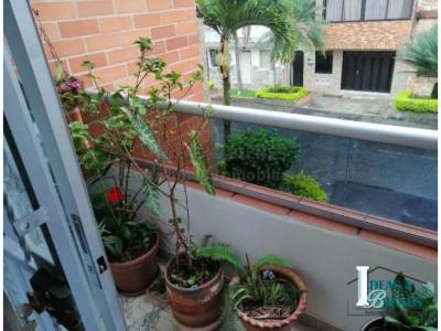 Apartamento En Venta Medellín Sector La América , 70 mt2, 3 habitaciones