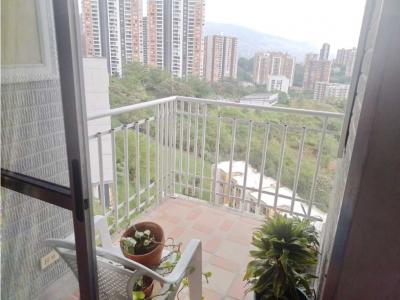 Vendo apartamento entre loma de los Bernal y Belén  rincón, 65 mt2, 3 habitaciones