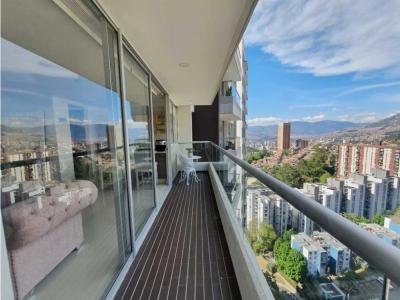 Venta de apartamento en Vía Las Palmas. Piso muy alto con vista., 89 mt2, 3 habitaciones