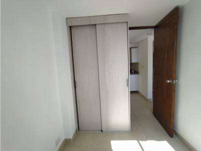 Se vende apartamento en Robledo Pajarito, 53 mt2, 3 habitaciones