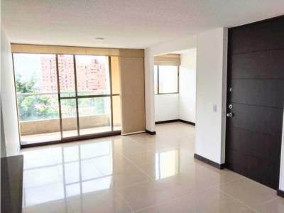 Apartamento Loma de los Bernal, 90 mt2, 3 habitaciones