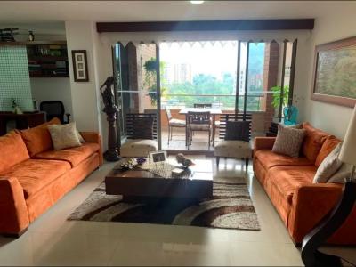 Venta Apartamento El Campestre Medellin, 156 mt2, 3 habitaciones