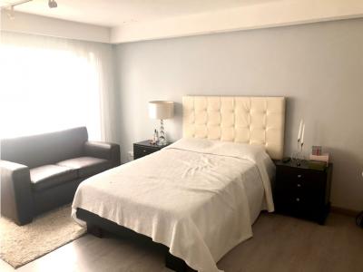 Venta apartamento Medellín, El Poblado, Loma de Los Parra 180m2, 2 habitaciones