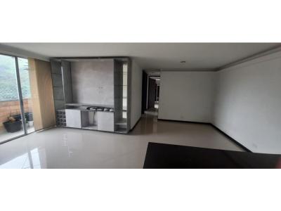 Venta apartamento Loma de Los Bernal, Medellín, 74 mt2, 3 habitaciones