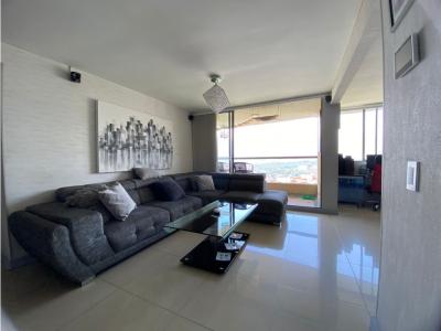 APARTAMENTO EN VENTA LOMA DE LOS BERNAL, 108 mt2, 3 habitaciones