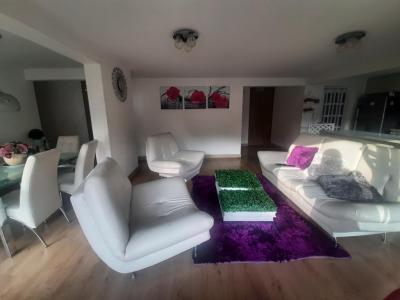 Apartamento En Venta En Medellin En Belen Loma De Los Bernal V16237, 98 mt2, 3 habitaciones