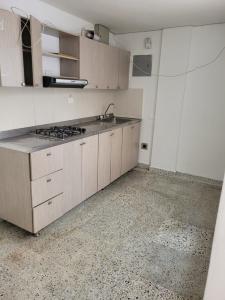 Apartamento En Venta En Medellin En Velodromo V29711, 173 mt2, 3 habitaciones