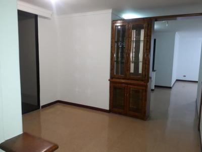 Apartamento En Venta En Medellin En Velodromo V37643, 117 mt2, 3 habitaciones