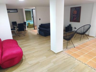 Apartamento En Venta En Medellin En San Joaquin V16218, 140 mt2, 3 habitaciones