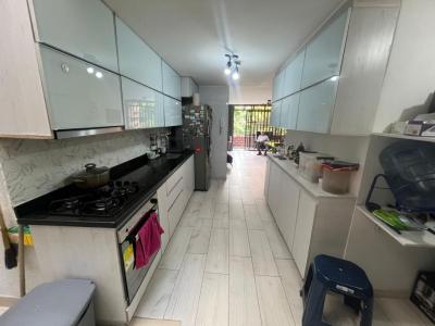 Apartamento En Venta En Medellin En San Joaquin V109374, 124 mt2, 3 habitaciones